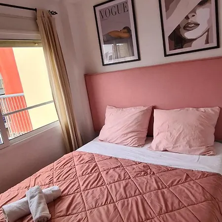 Апартаменты Levante Boutique In Centre With Seaview Бенидорм